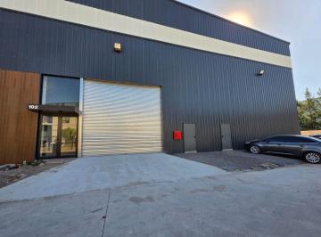 Bodega-Galpón · 560m² · Galpón Deposito Nave Industrial en Venta Parque Industrial Tigre Nordelta