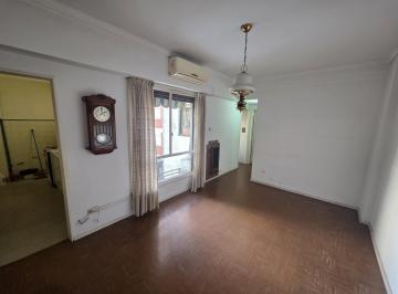 Departamento · 45m² · 3 Ambientes · 3 Ambientes en Caballito Sur | Excelente Distribución | Ideal Actualizar