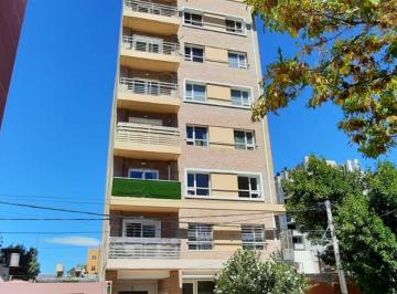 Departamento · 85m² · 3 Ambientes · Departamento de 2 Dorm. en Alquiler en Teniente Ibañez 565