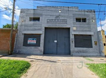 Bodega-Galpón · 700m² · Alquiler Galpón 700 m² con Oficinas Macro - Centro