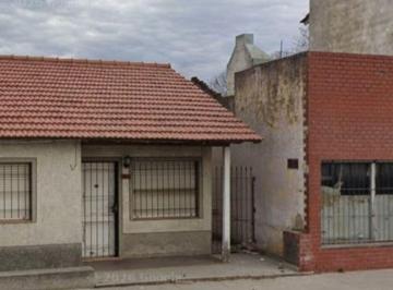Casa de 3 ambientes, Miramar · Chalet con Oportunidad de Negocio
