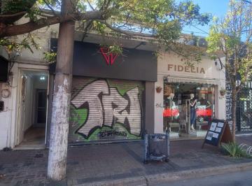 Local comercial de 2 ambientes, Berazategui · Dos Locales a m de Av 14, Pleno Centro de Berazategui