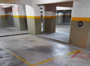 Garage · 15m² · Cochera en Venta – Recoleta – Primer Piso por Rampa