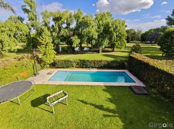 Casa de 5 ambientes, Moreno · Casa en Venta Country Banco Provincia