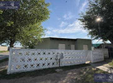 Casa · 20m² · 4 Ambientes · 2 Cocheras · Venta Casa Barrio Eva Peron 2