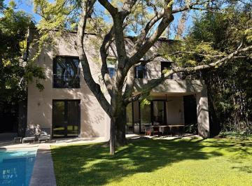 Casa · 450m² · 6 Ambientes · 2 Cocheras · Casa - Las Lomas de San Isidro