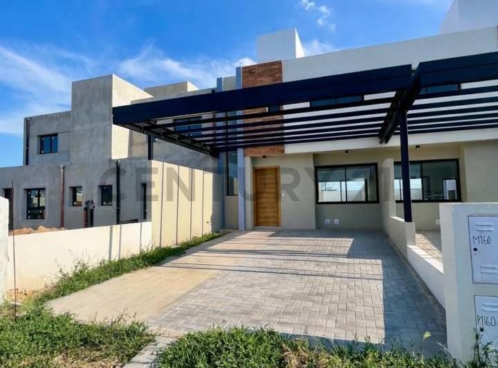 Casa · 105m² · 4 Ambientes · 1 Cochera