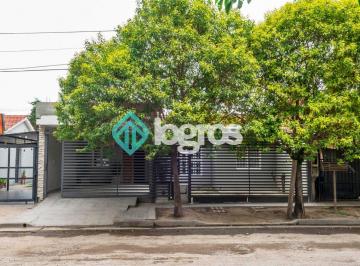 Casa de 5 ambientes, Salta · Casa en Venta Los Lapachos – Salta