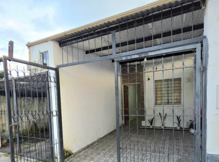 Casa · 52m² · 3 Ambientes · 1 Cochera