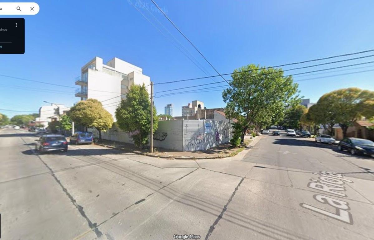 Terreno en Plaza Mitre, 460 m² con posibilidad de expansión
