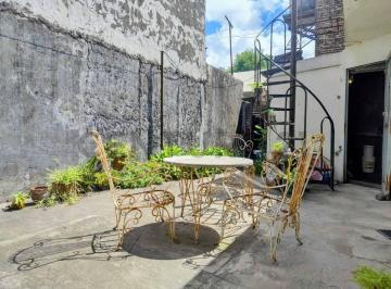 Casa · 64m² · 3 Ambientes · Casa de Pasillo en Venta. Zona Oeste. Barrio Godoy