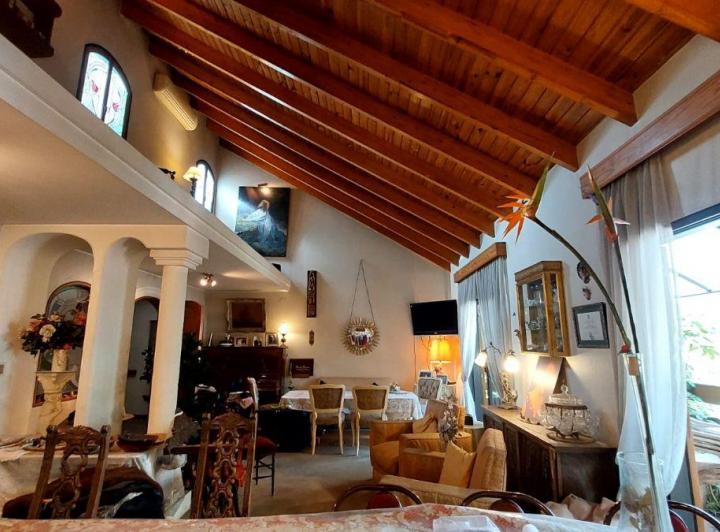 Departamento · 400m² · 5 Ambientes · 2 Cocheras