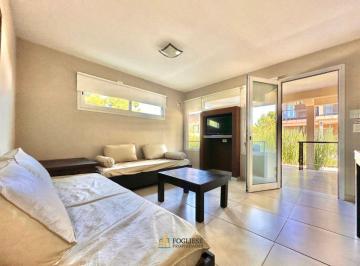 Departamento de 2 ambientes, Mar Azul · Departamento en Venta - Planta Baja en Las Gaviotas con Parrilla y Piscina
