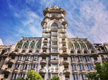 Oficina comercial · 226m² · 5 Ambientes · Gran Oficina en El Palacio Barolo