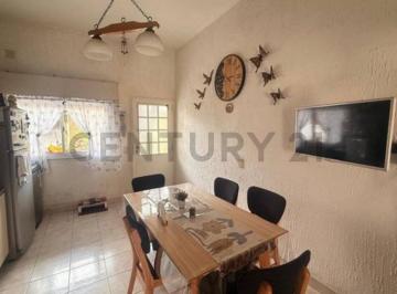 PH · 97m² · 3 Ambientes · Venta PH 3 Ambientes con 2 Patios en Caseros