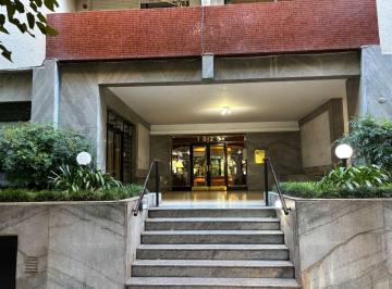 Departamento de 4 ambientes, San Isidro · Oportunidad! Lindo Departamento 3 Dorm. en El Corazón de Acassuso.