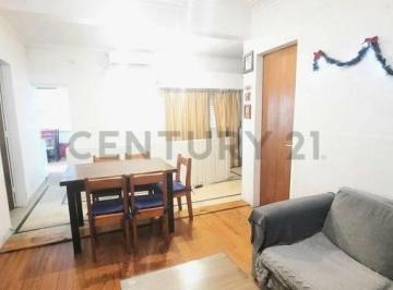 PH · 113m² · 3 Ambientes · 1 Cochera · PH en Venta con Terraza y Cochera – San Fernando