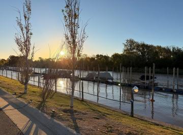 Casa · 208m² · 4 Ambientes · 2 Cocheras · Casa en Venta en Vila Marina II, Villanueva, Tigre