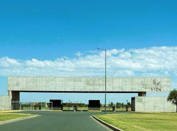 Terreno · 1067m² · Lote Terreno Barrio Privado Vida Club de Campo 1068 m² Fondo Reservorio - Funes