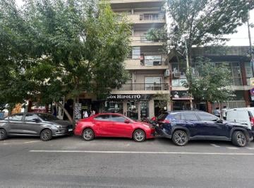 Departamento de 3 ambientes, Villa Pueyrredón · Semipiso 3 Ambientes con Balcon