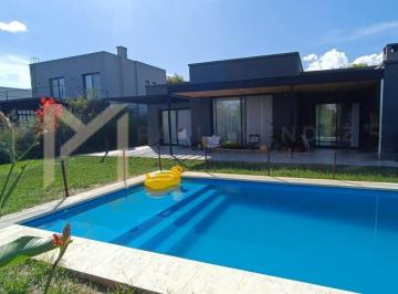 Casa · 164m² · 5 Ambientes · Casa en Venta en Vistas, Puertos, Escobar