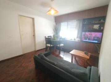 Departamento · 45m² · 3 Ambientes · 1 Cochera · Venta de Departamento 2 Dorm. y Cochera - B. Martin