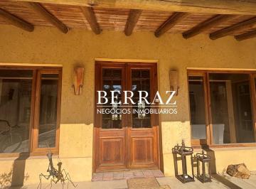 Casa · 265m² · 7 Ambientes · 2 Cocheras · Casa Venta 4 Dorm. Cc San Francisco Lote de 1490 m² Manzanares Pilar