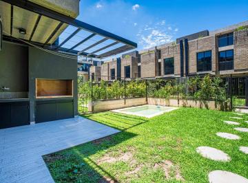 Casa · 104m² · 4 Ambientes · Venta - Casa de 3 Dorm., Patio, Parrillero y Pileta - Fisherton, Rosario.