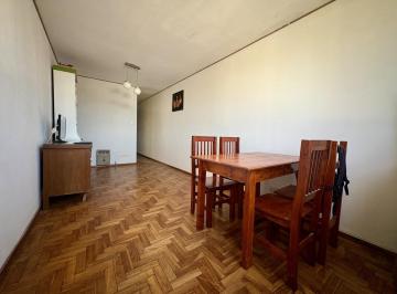 Departamento · 50m² · 3 Ambientes · Departamento en República de La Sexta