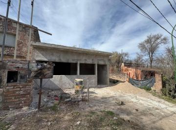 Casa · Casa + Local Villa Allende en Obra