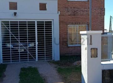 Casa · 150m² · 2 Dormitorios · Venta Conjunto de 4 PH en San Ignacio de 2 Dor y 3 Dor