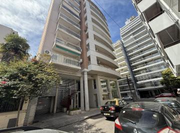 Garage · 16m² · Oportunidad Cochera Amplia y Comoda 9 de Julio y Pje Espora