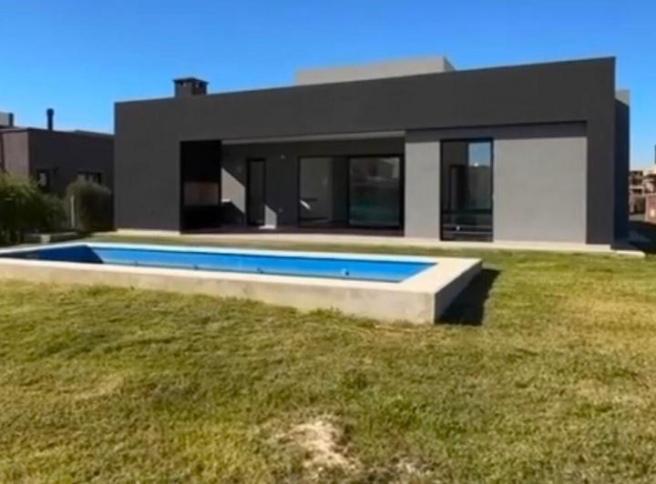 Casa · 170m² · 4 Ambientes