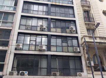 Oficina comercial de 3 ambientes, San Nicolás · Oficina en Alquiler con 3 Despachos, Sala de Reuniones, Espacio Para Trabajo Grupal