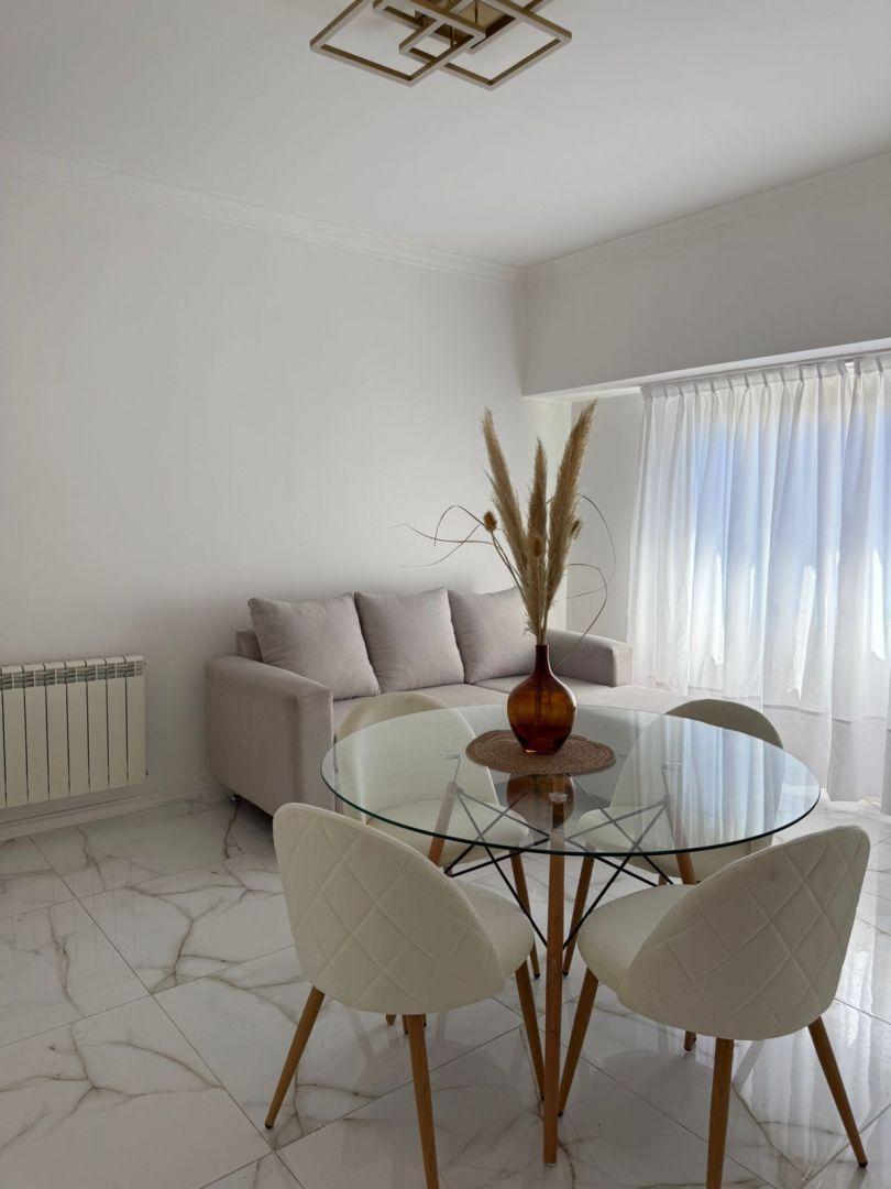 Venta de Departamento 3 Ambientes + Escritorio 64m² — Centro