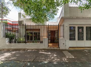 Casa · 155m² · 4 Ambientes · 1 Cochera · Venta Casa Jardín Pileta San Martín Prov Bs As