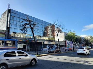 Oficina comercial · 350m² · 2 Cocheras · Oficina en Venta en San Isidro, G. B. a. Zona Norte, Argentina