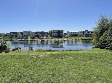 Terreno · 909m² · Terreno Lote en Venta en Marinas, Puertos, Escobar