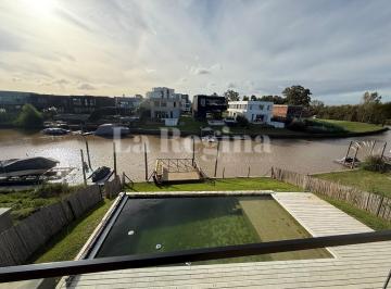 Casa · 221m² · 4 Ambientes · 1 Cochera · Casa en Venta en Canal Barrio Nautico, Villanueva, Tigre
