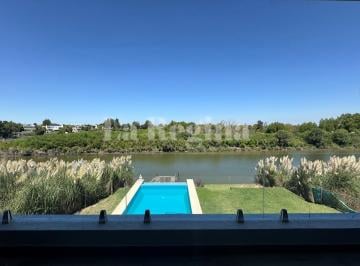 Casa · 216m² · 4 Ambientes · 1 Cochera · Casa en Venta en Canal, Villanueva, Tigre