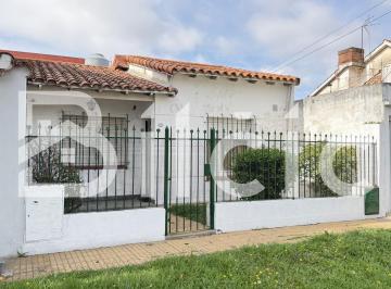 PH · 55m² · 3 Ambientes · PH en Venta en Remedios de Escalada