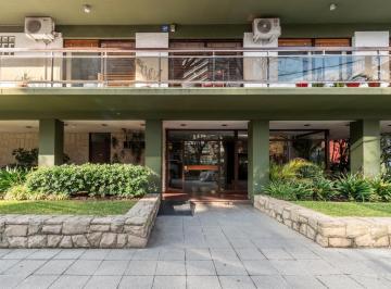 Departamento · 167m² · 5 Ambientes · 1 Cochera · Oportunidad! Piso de 200 m² con Cochera y Baulera en Venta a m de Av Libertador en La Lucila.