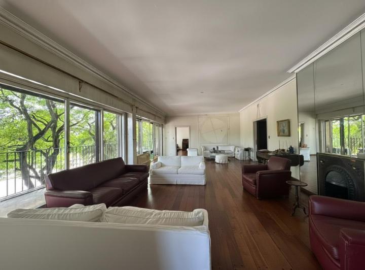 Departamento · 393m² · 6 Ambientes · 1 Cochera