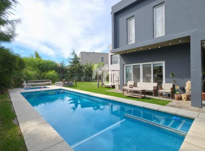 Casa en venta en Barbarita · 5 ambientes