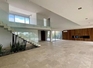 Casa · 477m² · 7 Ambientes · 2 Cocheras · Casa en Alquiler en El Golf, Nordelta, Tigre