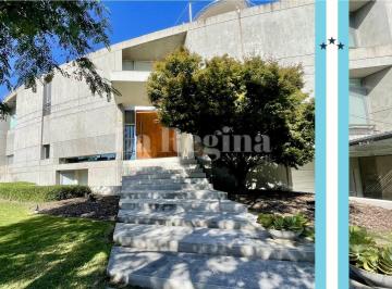Casa · 600m² · 8 Ambientes · 1 Cochera · Casa en Venta en Santa Barbara, Tigre, G. B. a. Zona Norte