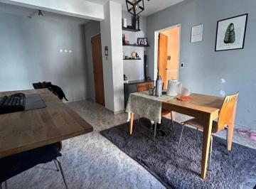 Departamento · 39m² · 2 Ambientes · Departamento 2 Amb Amplio Frente con Balcon en Venta
