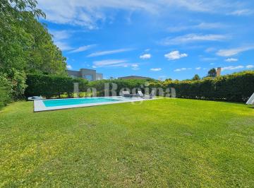 Casa · 163m² · 4 Ambientes · Casa en Venta en Talar del Lago 2, General Pacheco, Tigre