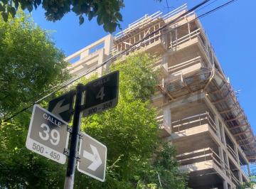 Departamento · 61m² · 2 Ambientes · Departamento 1 Dormitorio en Venta La Plata - Obra Avanzada
