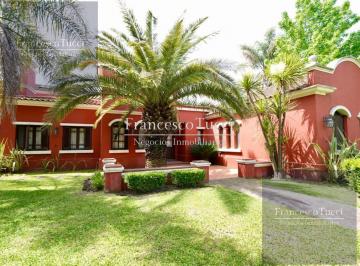 Casa · 351m² · 5 Ambientes · 2 Cocheras · Casa en Venta Barrio Privado San Patricio